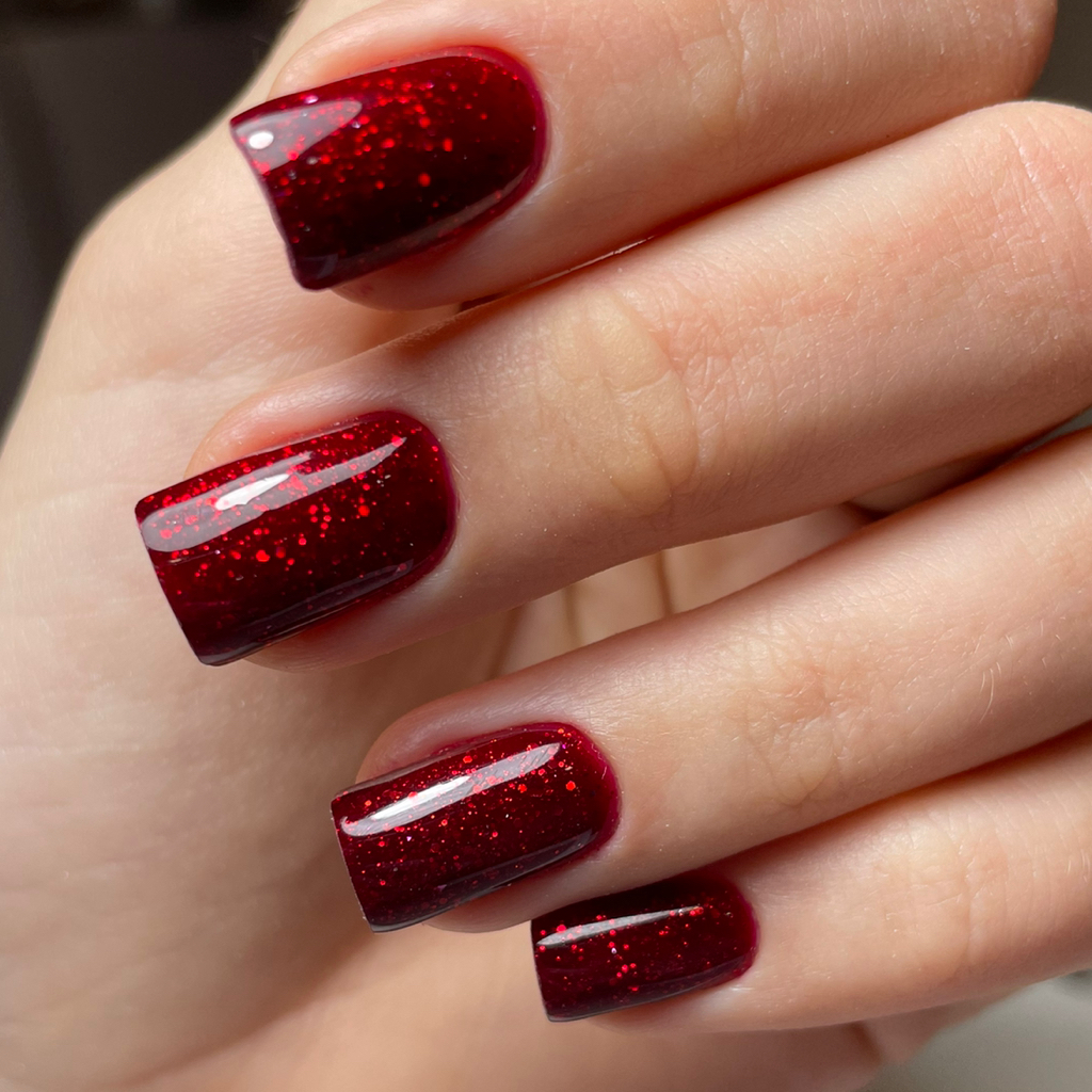 Manicure with gel strengthening